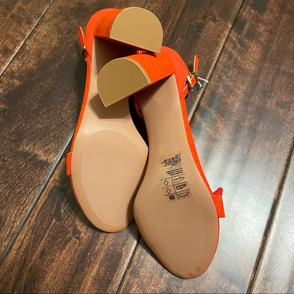 H&M Red Bow Heels - Picture 6 of 6